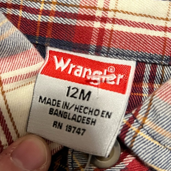 NWT Boys Wrangler American Plaid Button Down Shirt - Picture 7 of 7